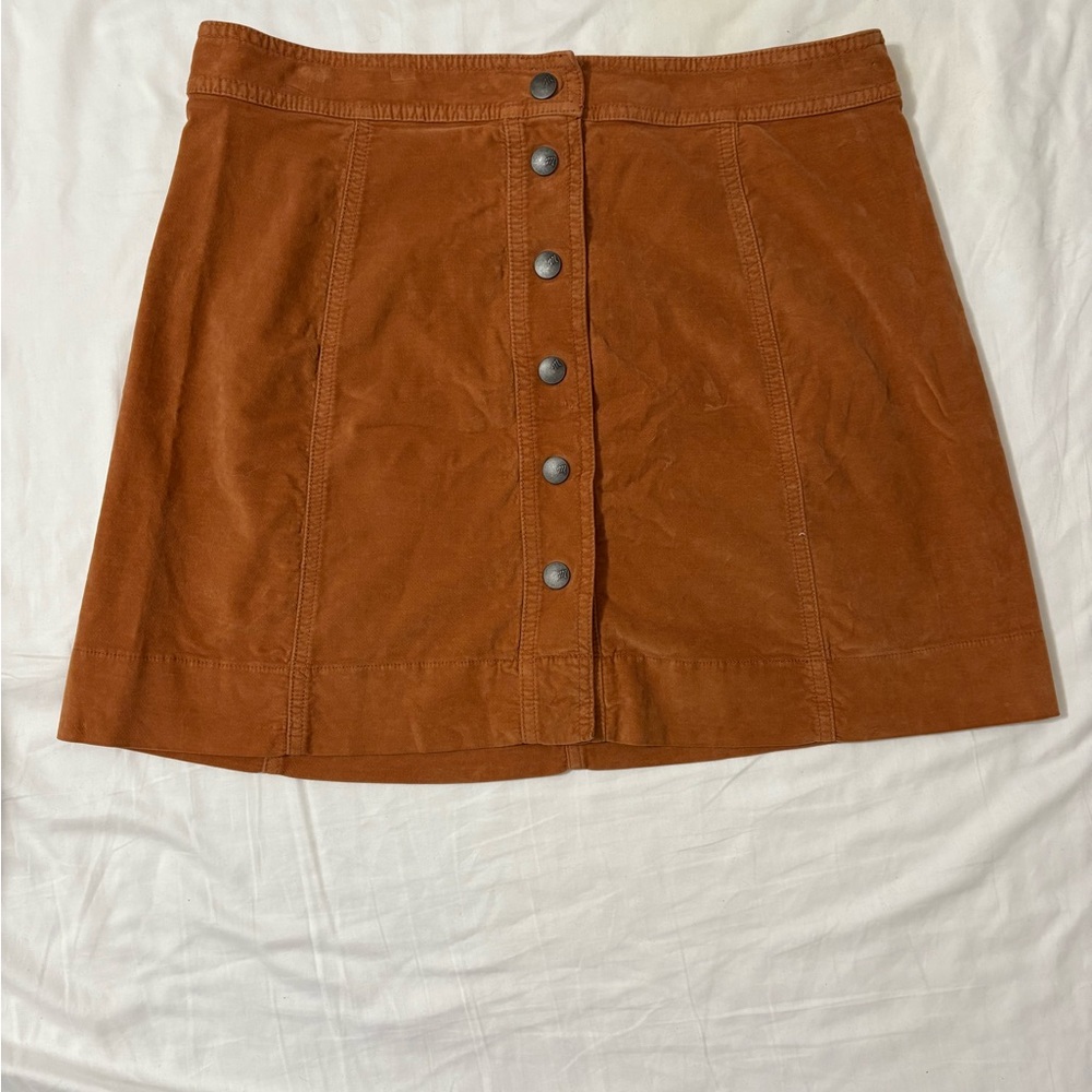 Madewell corduroy skirt size 12 - perfect for holiday parties!